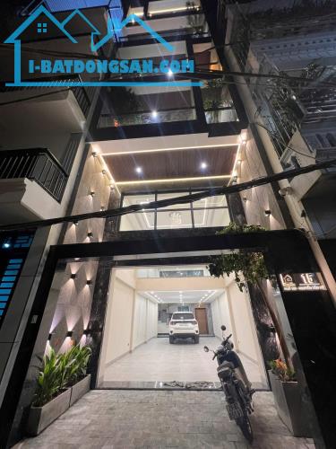 SIÊU PHẨM NGỌC LÂM NGUYỄN CĂN CỪ 100M2 x 8T FULL NỘI THẤT KINH DOANH. 27,85TỶ