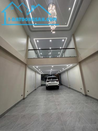 SIÊU PHẨM NGỌC LÂM NGUYỄN CĂN CỪ 100M2 x 8T FULL NỘI THẤT KINH DOANH. 27,85TỶ - 2