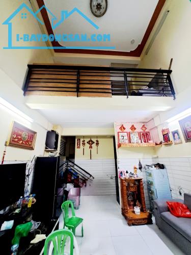 Bán nhà Bình Tân, đường Lê Đình Cẩn, 40m2, 3 lầu, hẻm xe hơi, chỉ nhỉnh 4 tỷ - 3