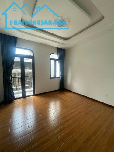 BÁN NHÀ HXH Nguyễn Quý Anh, Tân Phú  3 tầng 60m2 (4x15). Nhà đẹp ở ngay. Giá chỉ 6,8 tỷ.