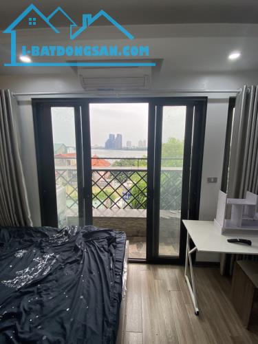 Cho thuê Căn hộ Apartment Full đồ cực xịn. Ban công View mặt hồ tại Ngõ 193 Trích Sài. Chỉ - 1