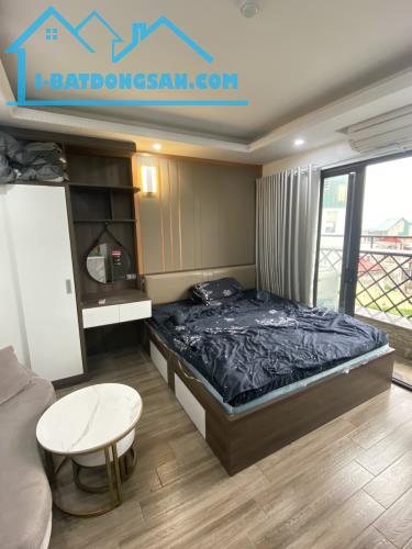 Cho thuê Căn hộ Apartment Full đồ cực xịn. Ban công View mặt hồ tại Ngõ 193 Trích Sài. Chỉ - 3