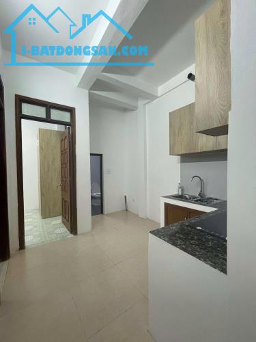 Cho thuê căn hộ 55m2, 2 ngủ, 1 WC chỉ 6 Triệu ở gia đình Phố Khương Đình, Thanh Xuân - 2