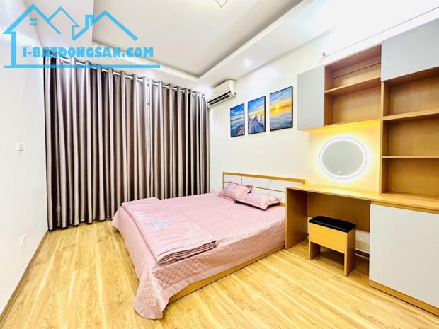 NHÀ ĐẸP NAM DƯ 36m²x5 TẦNG FUII NỘI THẤT,NHIỀU TIỆN ÍCH XUNG QUANH Ô TÔ ĐỖ CỬA Giá 5 tỷ - 2