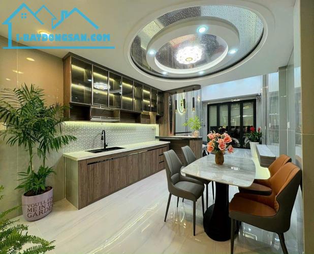 + Bình Tiên 49 M2. 3 Tầng .3.9/5.1 X 14 Giá .6.5 tỷ TL. Phường 8 Quận 6 - 1