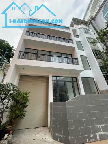 🏡Cho Thuê Nhà Mới Keng HXH 8x20m Trần Quốc Toản Quận 3 - Có Thang Máy Tel 0942811343 Tony