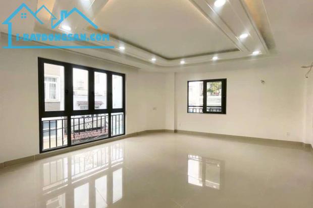 Bán nhà hẻm xe hơi, Hoàng Hoa Thám, Bình Thạnh, 40 m² (4.5m x 9m) - Giá 7.9 tỷ TL - 2