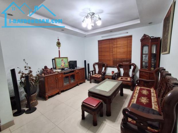 Bán nhà Phúc Đồng,Long Biên 3 tầng,61m  vỉa hè,oto tránh nhỉnh 13 tỷ - 3