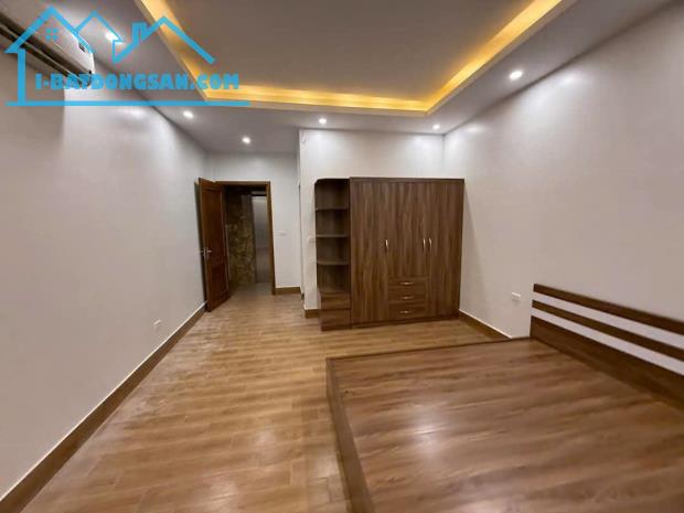 Cần bán nhà riêng chính chủ 33 Văn Chương 6 tầng thang máy oto qua nhà 9.3 tỷ - 2