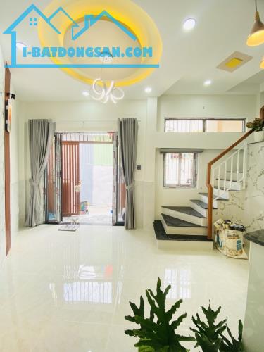 🏠NHÀ ĐẸP QUẬN 8 - 2.58 TỶ NHÀ 1 TRỆT 2 LẦU 2 PN – SỔ HỒNG RIÊNG. HXH. CÒN TL. Q8D3079 - 1