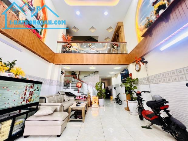 🏡🏡🏡 NHÀ 5 TẦNG HẺM XE HƠI THÔNG .LÊ ĐỨC THỌ PHƯỜNG 15 .GV ...DT 67M .💸💸💸 8.9 TỶ  + N - 1