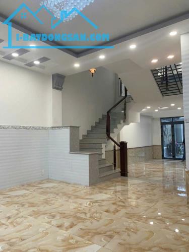 5 tầng 106m2 vị trí đắc địa mặt tiền Huỳnh Thị Đồng 1979 Thị Trấn Nhà Bè, 12.5 tỷ - 2