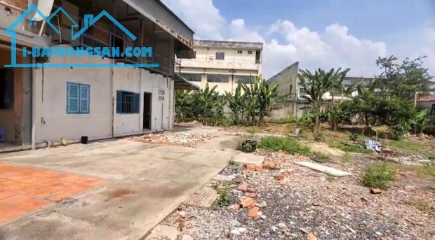 Cần bán gấp lô 1113m mặt tiền  Huỳnh Văn Nghệ -TP Biên Hoà. Sổ có 1000m thổ cư. Giá 38 tỷ - 2