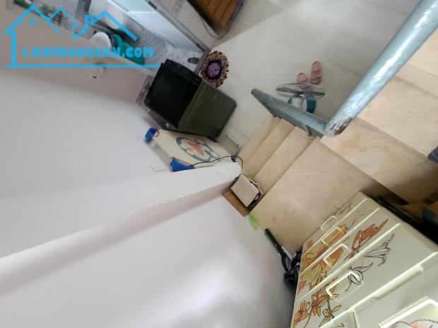 CƠ HỘI CUỐI NĂM - NHÀ ĐẸP GIÁ RẺ TẠI TÂN BÌNH 📣 🏡 Diện tích: 40m² (ngang 5.46m, nở hậu) - 3