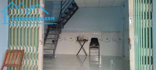 Nhà mới, đường xe hơi thông, đối diện KDC Phú Sinh, 590tr - 4