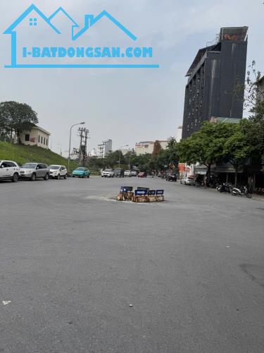 Bán nhà mặt phố Ngọc Thuỵ 45m2 mặt tiền 8,5m - Kinh Doanh, Conterner tránh- 9 tỷ ( Thương - 2