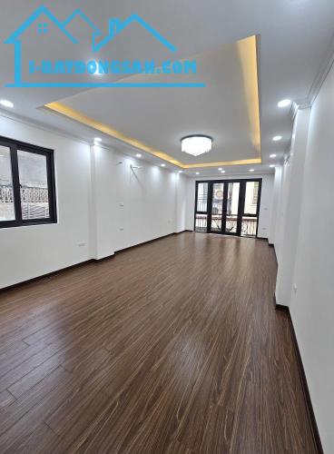 BÁN NHÀ KHUẤT DUY TIẾN THANH XUÂN, 8T THANG MÁY MT5.5M OTO ĐỖ CỬA KINH DOANH, NHỈNH 16TỶ