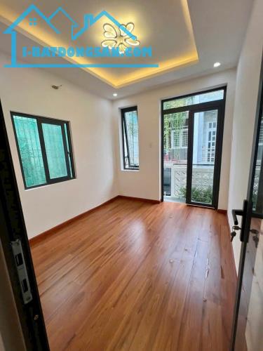 VILLA MINI CÓ SÂN VƯỜN --GẦN AONE BÌNH TÂN --42M2