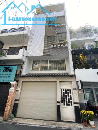 Hot! Nhà HXH ngay khu A75 Bạch Đằng, P. 2, Tân Bình (4.2x17m) 3 tầng chỉ 11.5 tỷ