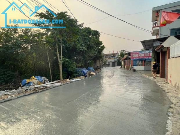 Bán lô đất 76.9m2 Tiên Phương, Chương Mỹ mặt kinh doanh, oto tránh nhau - 3