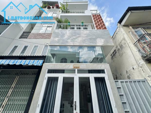GIẢM 500 TRIỆU CÒN 4.8 TỶ - BÁN NHÀ 5 TẦNG HẺM OTO 5.5M HOÀNG HOA THÁM BÌNH THẠNH - 1