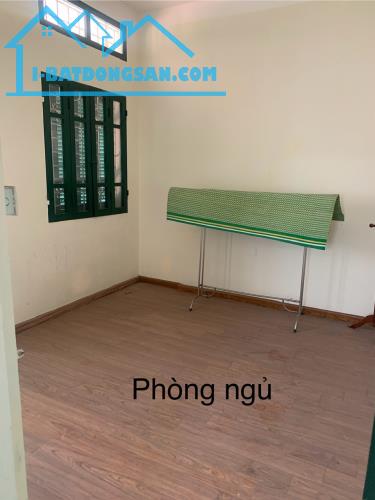 Cần bán căn hộ tập thể Hàm Tử Quan, Hoàn Kiếm 34m giá 2.6 tỷ, 2 ban công, sổ đỏ giao dịch - 1