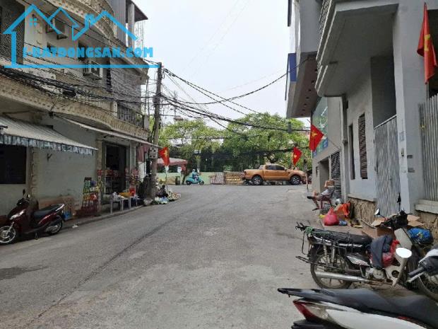 Bán nhà Nguyễn Hoàng Tôn 39/40m 4 tầng giá 11.6 tỷ - 3