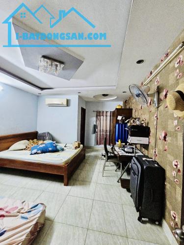 Bán Nhà Đường Lê Văn Qưới - Hẻm Xe Tải - 3 Tầng - 3 Phòng - chỉ nhỉnh 5 tỹ. - 1