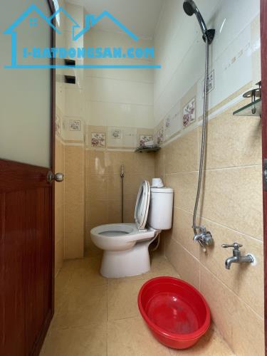 CỰC HIẾM! BÁN ĐẤT TẶNG NHÀ C4 HXH Trường Chinh,132m2( 8x16,5M ),Sổ vuông.Khu Xây Cao Tầng - 5
