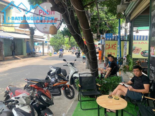 Quận Tân Phú ! QUÁN CAFE GÓC 2 MT ĐẸP LẮM ! SANG RẺ TRƯỚC TẾT ! QUÁN DTSD 10m x - 3