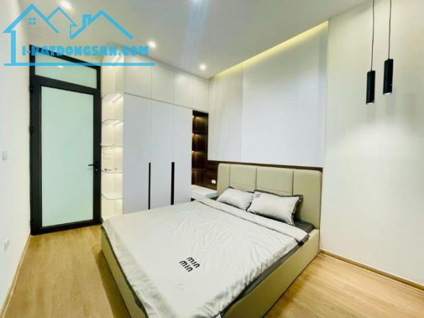 BÁN NHÀ PHỐ VIP LÝ NAM ĐẾ, 40M2 NHỈNH 10 TỶ, NHÀ ĐẸP Ở NGAY, KINH DOANH - 1