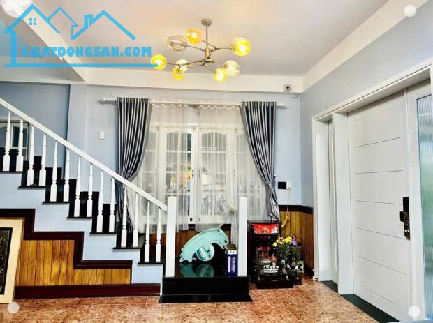 Bán Villa  nghỉ dưỡng 223m2 -phường 3 - Đà lạt- Hạ gia bán nhanh - 4