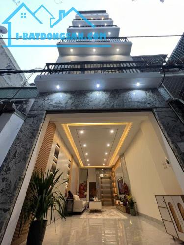 cực hót HOÀNG NHƯ TIẾP- 7 TẦNG -THANG MÁY-Ô TÔ ĐỖ CỬA-FULL NỘI THẤT-NGÕ THÔNG TỨ PHÍA