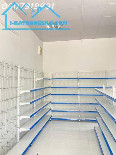 BÁN CỬA HÀNG MẶT BẰNG 270M2 - NGUYỄN VĂN QUY - CẦN THƠ - 2.9 TỶ - SỔ HỒNG - 2