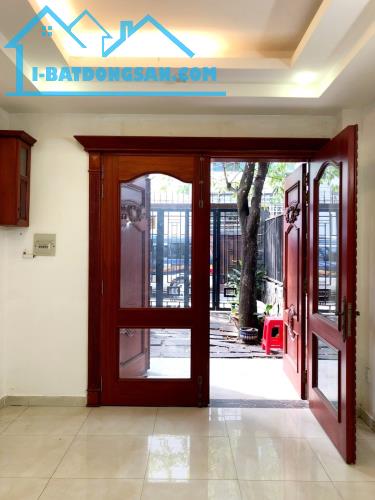 NHÀ BÌNH THẠNH, GIÁP QUẬN 1, Ô TÔ VÀO NHÀ, 103m2, 3 TẦNG Ở NGAY, NHỈNH 13T - 2