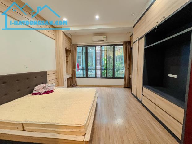 PHÂN LÔ 56M2*4T HOÀNG VĂN THÁI, GARA, NGÕ THÔNG - 5