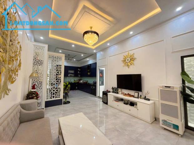 💥Nhà Đẹp,TC 5*35m,(nở hậu 12m),hẻm Phạm Ngũ Lão,gần Nguyễn Thị Minh Khai - 4