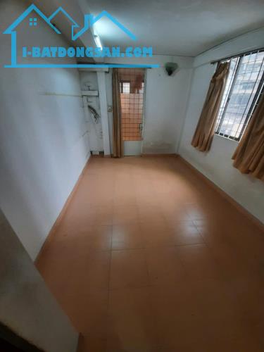 Bán Nhà Hẻm Tiền Trần Hưng Đạo, P.2, Q.5, 6x15m² - Chỉ 15,7 Tỷ - 1