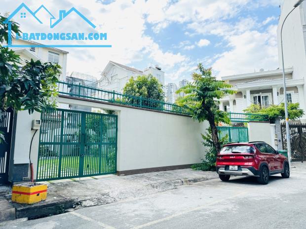 Bán Đất Biệt Thự Khu Ven Sông Sài Gòn,Đường Trần Não,Q2 DT:480m2(15mx20m)-Giá 165triệu/m2 - 1