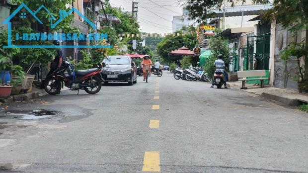 Nhà Nguyễn Oanh - Khu cư xá Lam Sơn, P17, GV. DT: 5,2m x 17m trệt 2 lầu ST, giá 9,6ty TL