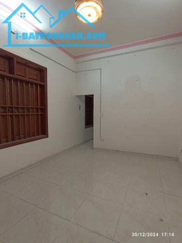 Cho Thuê Nhà Ở KDoanh Mặt Tiền P.Tân Phong Biên Hòa, 5PN, Sân 16C - 2