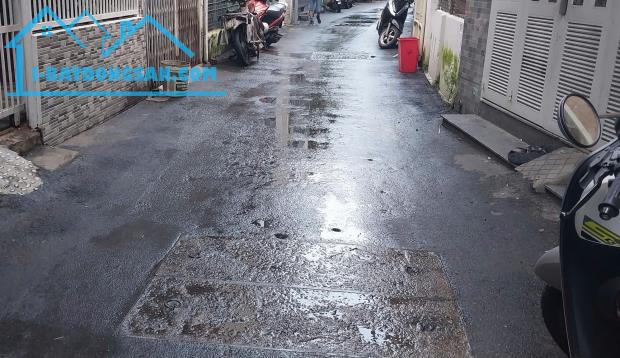 ♪Nhà Hùng Vương, Kiệt Nhựa 3.5m, 68m2, ngang 5.5m, 3 tầng cứng đẹp, 3PN, sân thượng