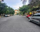 Bán đất Văn La, phân lô vỉa hè, oto tránh, kinh doanh 50m2, mt 4m giá chỉ 14 tỷ!