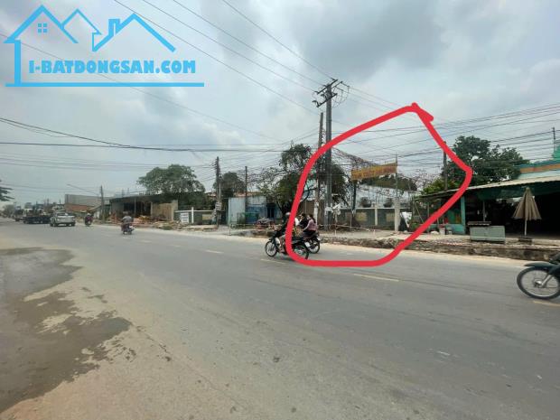 Chính Chủ Cần Bán Lô Đất Vị Trí Đẹp Tại Đức Hoà, Long An