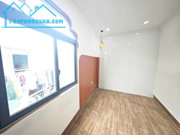 Chủ gửi Bán căn Nhà góc hai mặt tiền đường 1 trệt 1lầu phường quang vinh gần nhà hàng cây - 3