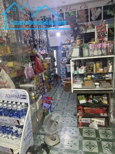 SANG NHƯỢNG QUÁN TẠP HOÁ - VỊ TRÍ ĐẸP TẠI NHÀ BÈ - 3
