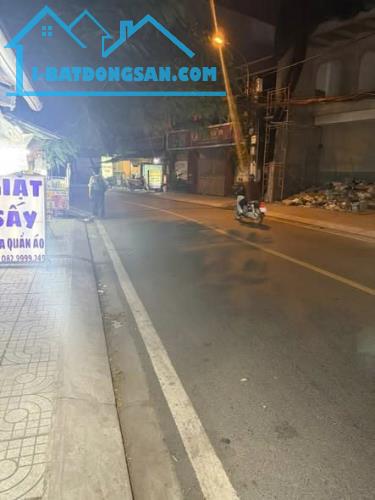 SANG NHƯỢNG QUÁN TẠP HOÁ - VỊ TRÍ ĐẸP TẠI NHÀ BÈ