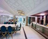 100M2 - 8M MẶT TIỀN - 6 TẦNG THANG MÁY - VỈA HÈ Ô TÔ TRÁNH PHỐ NGUYÊN HỒNG - 70 TỶ - HIẾM