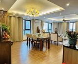 Bán căn hộ chung cư Udic Westlake Tây Hồ căn góc 168m 3PN 3 ban công PK siêu rộng full đồ