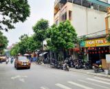 Bán nhà ngõ 42 Thịnh Liệt, 64m2, ô tô tránh, vỉa hè kinh doanh, 200tr.m2